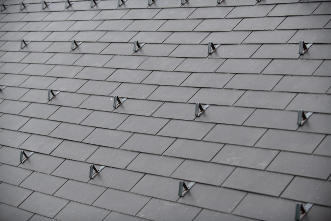 Eternit-Dachschiefer